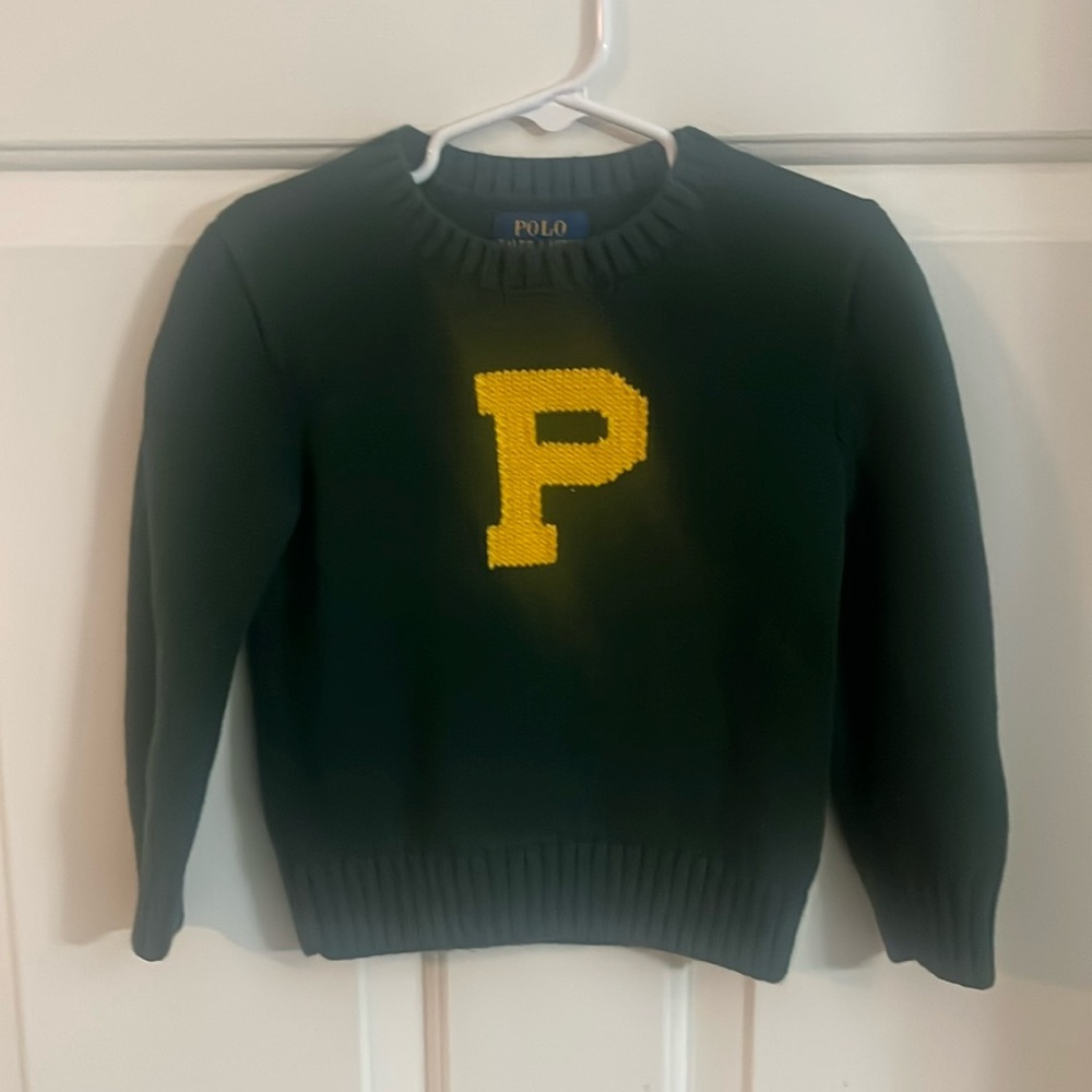 Toddler sweater. Size 4/4T. Worn once. Great quality, condition!